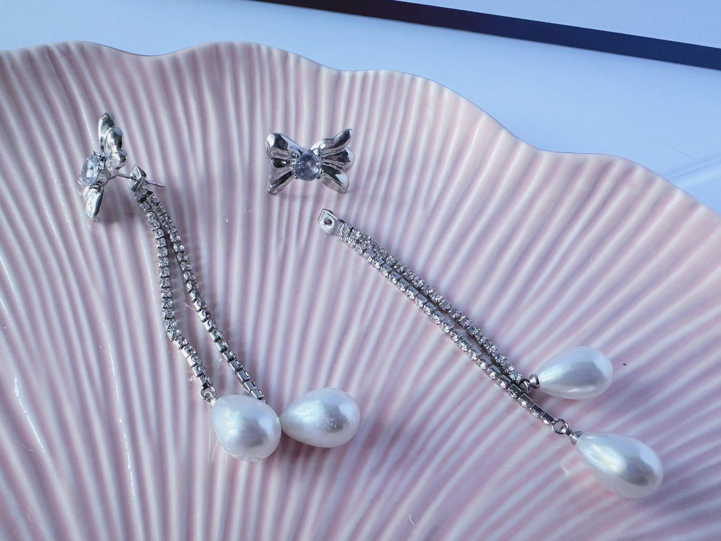 Pearl Diamante Small Bow Dangle Earings
