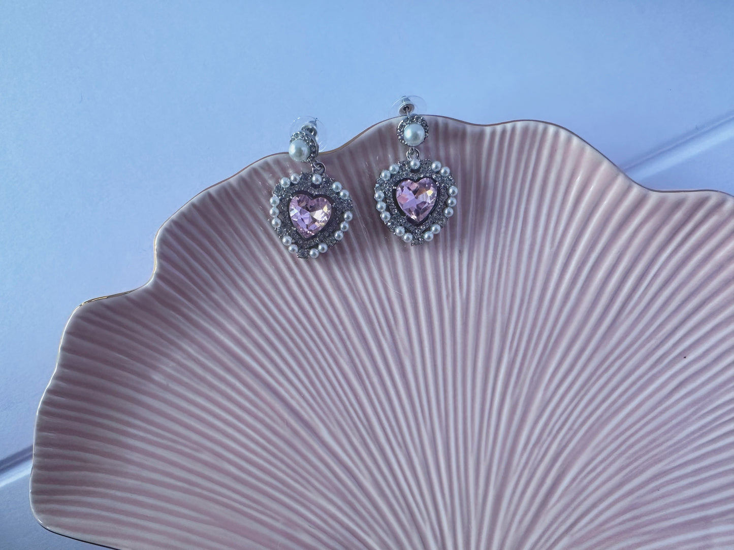 Pearl Pink Diamante Heart Drop Earings
