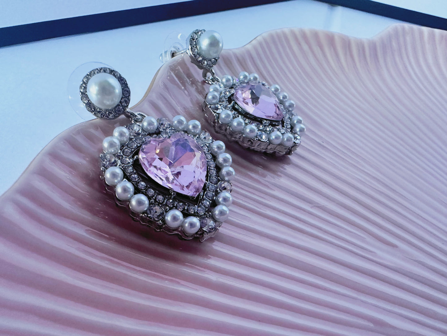 Pearl Pink Diamante Heart Drop Earings