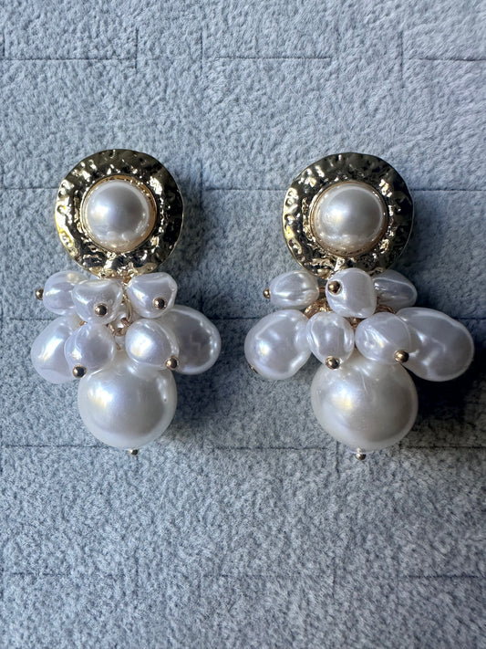 Glod Vintage Pearl Earings