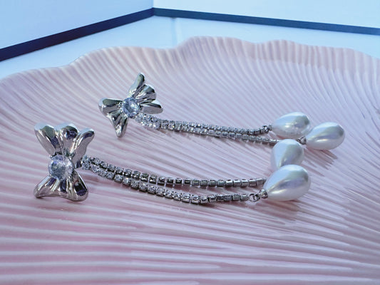 Pearl Diamante Small Bow Dangle Earings